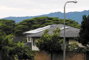 A view of houses with solar panels in the Mililani neighbourhood on the island of Oahu in Mililani, Hawaii Photo: Hugh Gentry, Reuters Source: www.chicagotribune.com